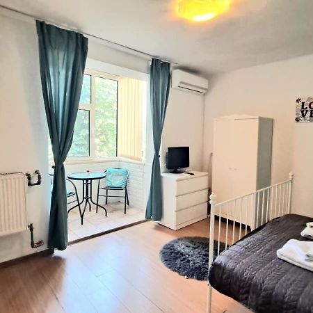 Inchiriez Garsoniera In Regim Hotelier Unirii Bükreş Dış mekan fotoğraf