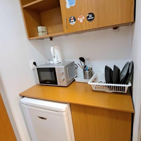 Inchiriez Garsoniera In Regim Hotelier Unirii Bükreş Dış mekan fotoğraf