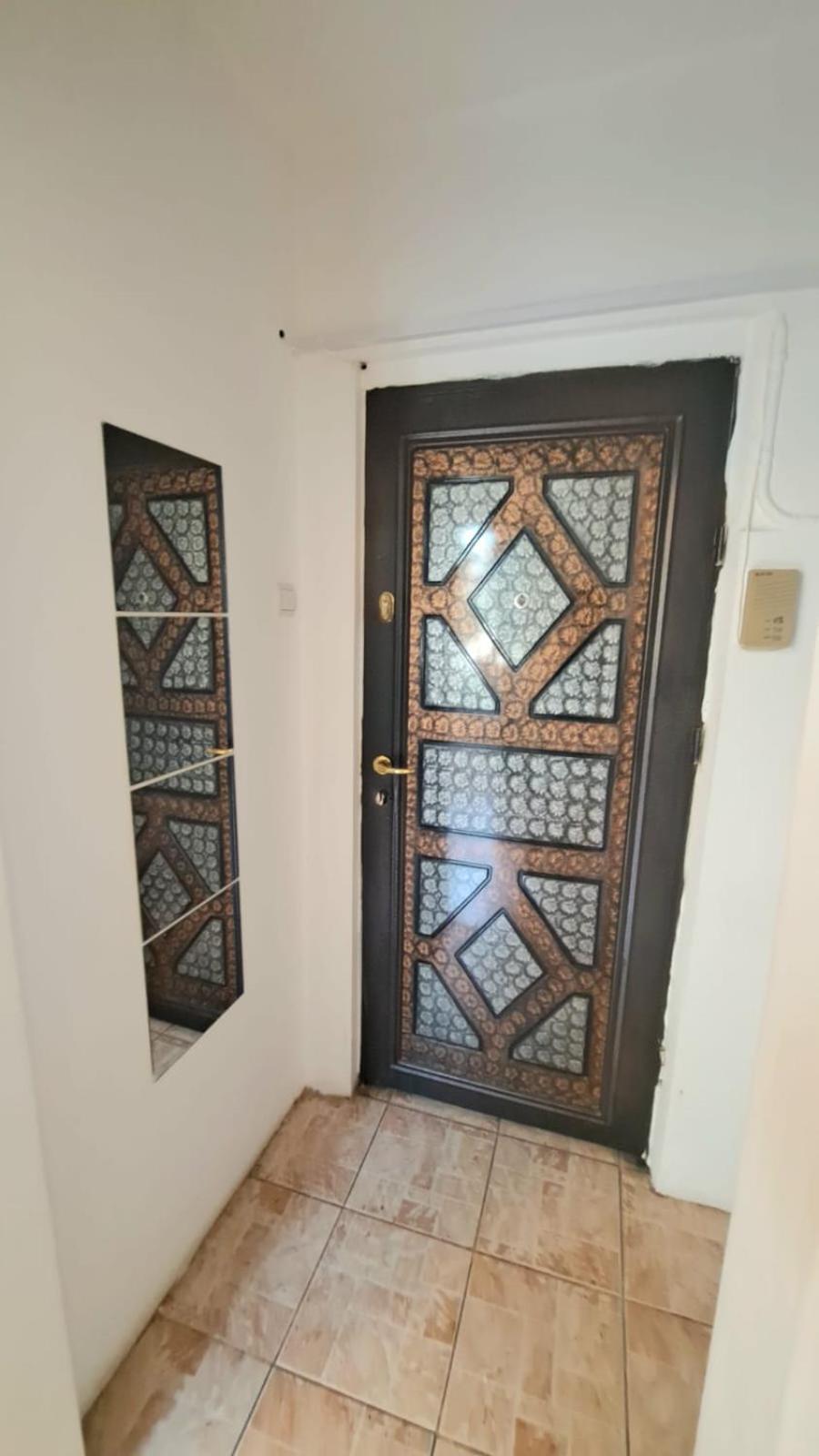 Inchiriez Garsoniera In Regim Hotelier Unirii Bükreş Dış mekan fotoğraf